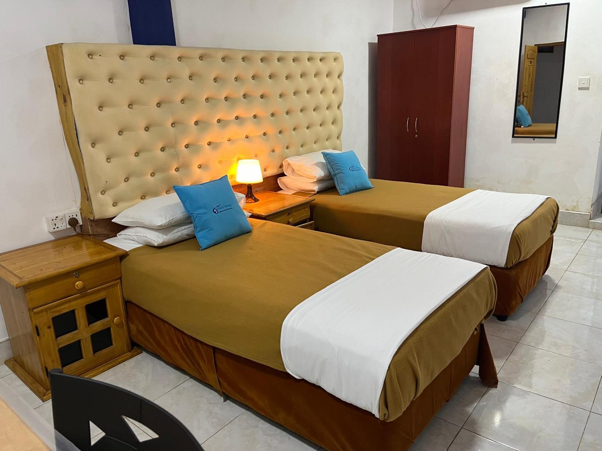 Oasis Wings Hotel Mannar Eksteriør billede